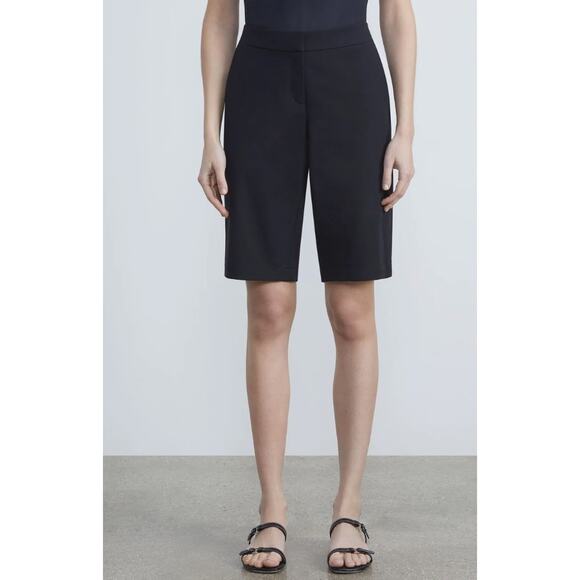 Lafayette 148 Technical Stretch Bermuda Shorts Sz 6 $398 Manhattan Navy Blue - Picture 1 of 9